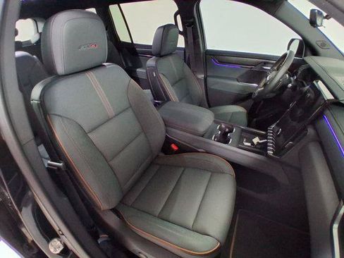 New 2026 GMC Acadia AT4 w/ Super Cruise Package AWD/4WD image 14
