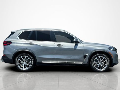 Used 2024 BMW X5 sDrive40i w/ Parking Assistance Package RWD image 6