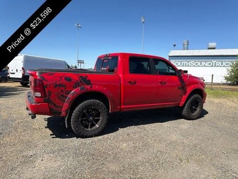Used 2017 RAM 1500 Sport w/ Quick Order Package 26Q Night AWD/4WD image 4