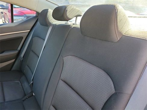 Used 2018 Hyundai Elantra Value Edition image 12