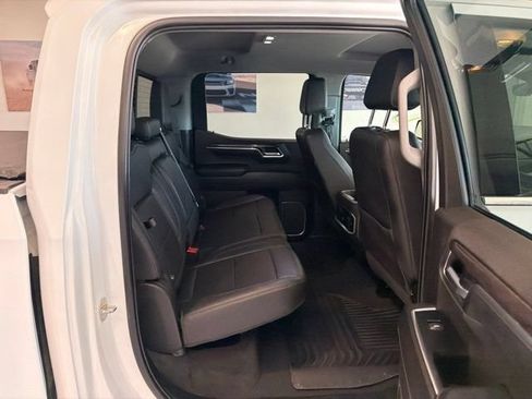 Used 2022 Chevrolet Silverado 1500 LTZ w/ Technology Package AWD/4WD image 20