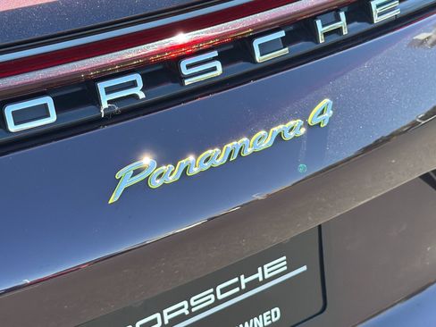 Used 2023 Porsche Panamera AWD/4WD image 27