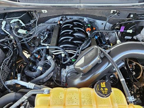 Used 2020 Ford F150 Lariat w/ Equipment Group 502A Luxury AWD/4WD image 22