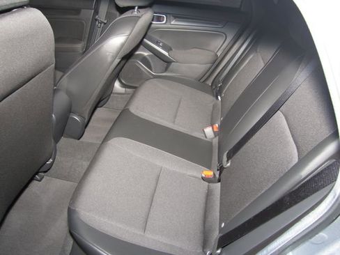 Certified 2024 Honda Civic Sport image 12