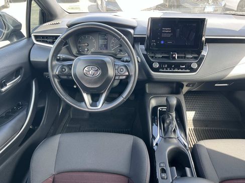 Used 2024 Toyota Corolla SE FWD image 7