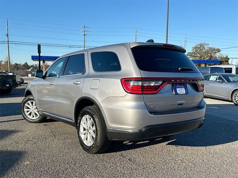 Used 2019 Dodge Durango SXT w/ 3rd Row Seating Group image 6
