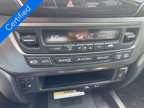 Used 2022 Honda Pilot Special Edition image 17