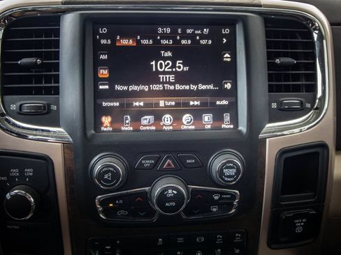 Used 2017 RAM 3500 Laramie Longhorn AWD/4WD image 41