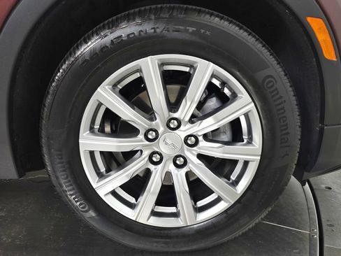 Used 2023 Cadillac XT4 Premium Luxury AWD/4WD image 14