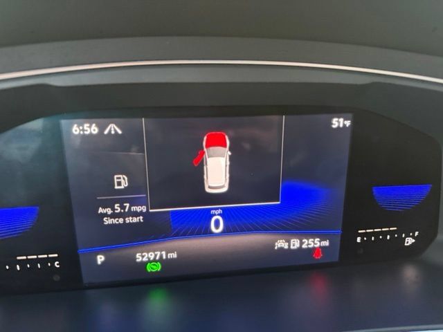 Used 2022 Volkswagen Tiguan SE AWD/4WD image 26