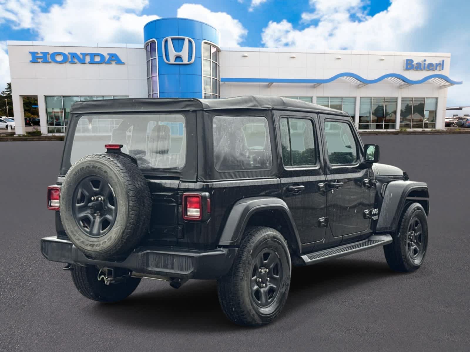 Used 2019 Jeep Wrangler Unlimited Sport AWD/4WD image 5