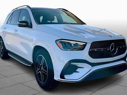 New 2026 Mercedes-Benz GLC 43 AMG AMG GLC 43 image 2