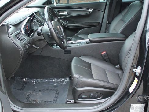 Used 2019 Chevrolet Impala LT w/ Sunroof and Spoiler Package FWD image 15