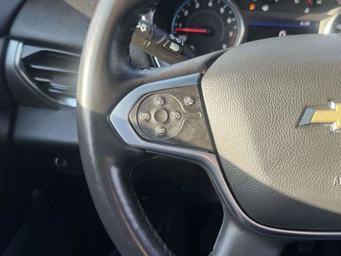 Used 2022 Chevrolet Traverse LT FWD image 26
