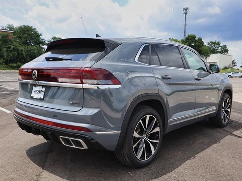 New 2025 Volkswagen Atlas Cross Sport SEL Premium R-Line image 5