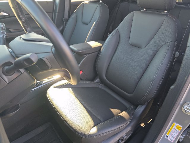 Used 2024 Buick Encore GX Sport Touring w/ Experience Buick Package FWD image 22