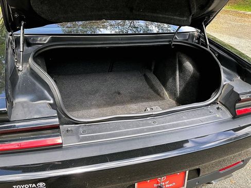 Used 2021 Dodge Challenger R/T w/ Plus Package image 32