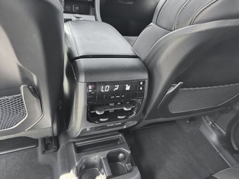 Used 2021 Jeep Grand Cherokee L Laredo AWD/4WD image 25