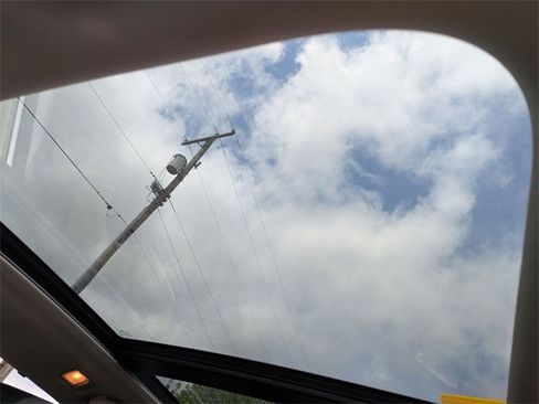 Used 2015 Hyundai Santa Fe Sport 2.0T w/ Option Group 05 image 12