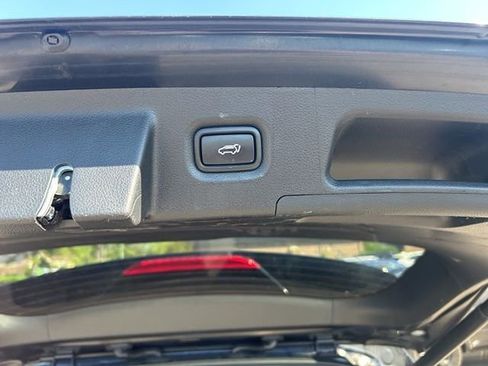 Used 2023 Hyundai Santa Fe SEL FWD image 14