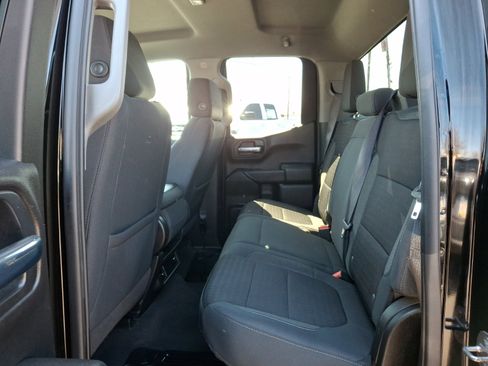 Used 2020 Chevrolet Silverado 1500 LT image 10