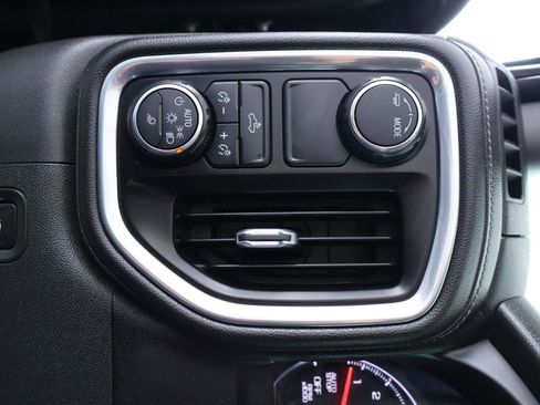 Used 2020 Chevrolet Silverado 1500 LT w/ All-Star Edition image 24