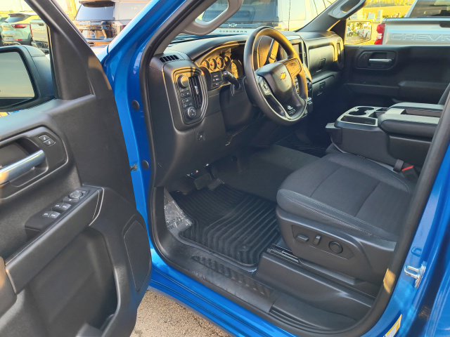 Used 2024 Chevrolet Silverado 1500 Custom w/ LPO, Dark Essentials Package AWD/4WD image 11