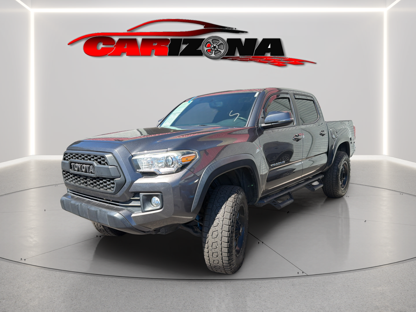 Used 2017 Toyota Tacoma TRD Off-Road AWD/4WD image 11