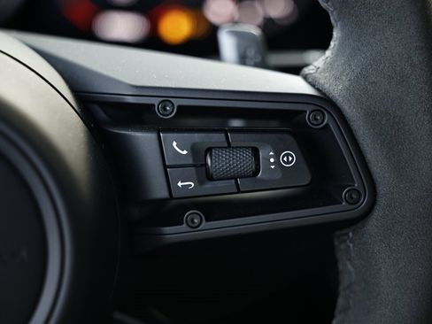 Certified 2023 Porsche 911 Carrera GTS image 38