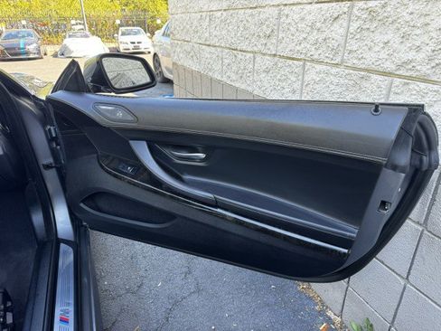 Used 2016 BMW 640i xDrive Convertible AWD/4WD image 33