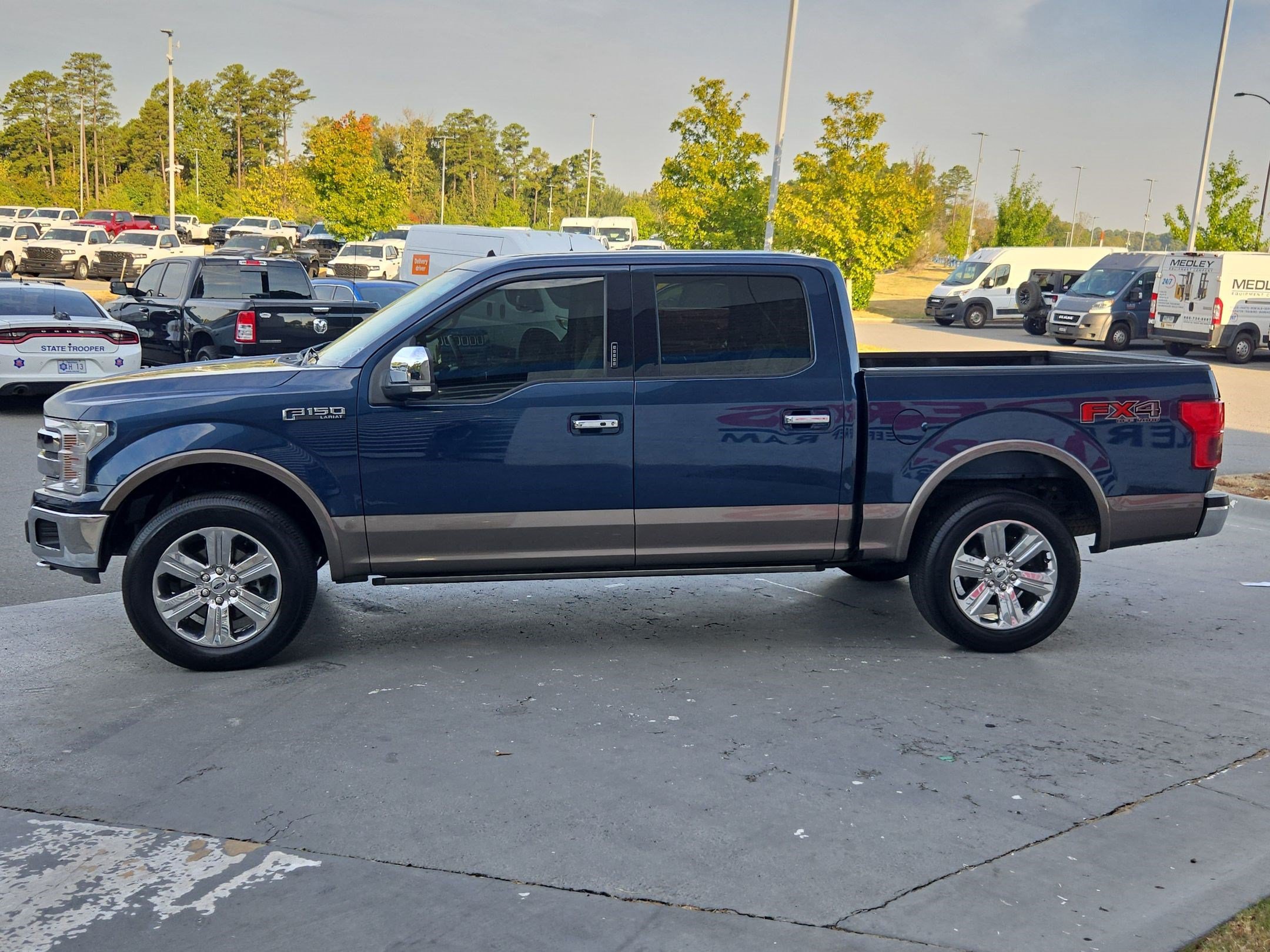 Used 2020 Ford F150 Lariat w/ Equipment Group 502A Luxury AWD/4WD image 4