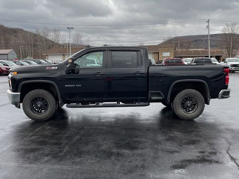 Used 2022 Chevrolet Silverado 2500 LT w/ All Star Edition image 2