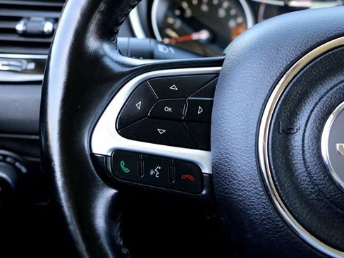 Used 2021 Jeep Compass Latitude image 13