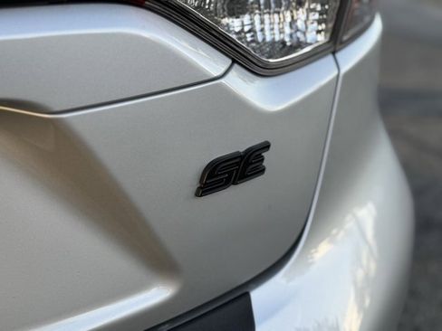 Certified 2025 Toyota Corolla SE image 37