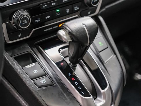 Used 2019 Honda CR-V Touring image 22