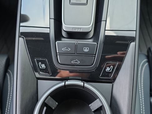 Used 2026 Porsche 911 Carrera GTS RWD image 25