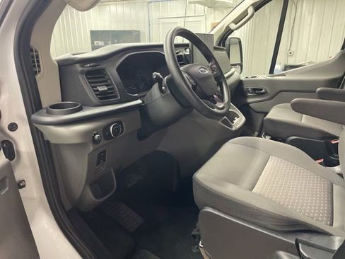 Used 2023 Ford Transit 350 XLT image 13