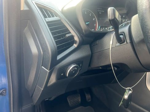 Used 2019 Ford EcoSport SE w/ SE Convenience Package image 14