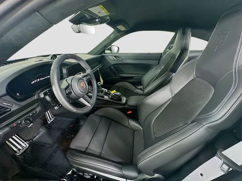 New 2026 Porsche 911 GT3 RWD image 5