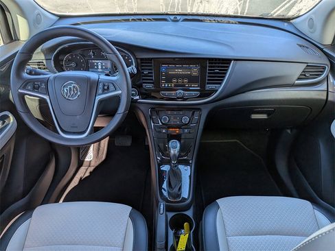 Used 2022 Buick Encore Preferred w/ Safety Package image 15