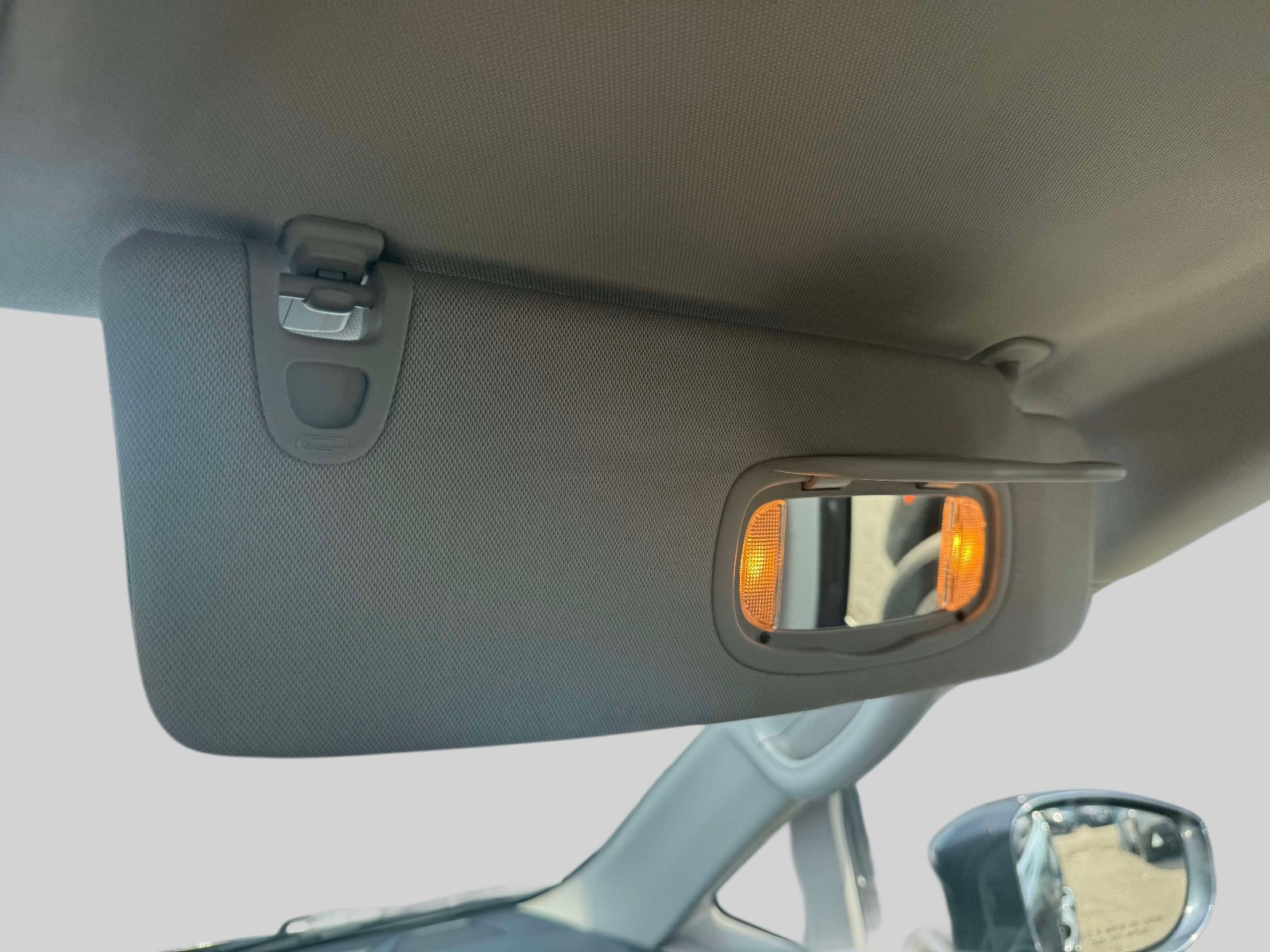 Used 2020 Chrysler Pacifica Touring-L w/ Advanced Safetytec Group FWD image 31