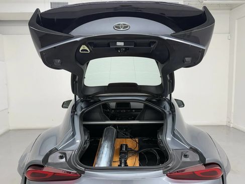 Used 2021 Toyota Supra w/ Safety & Technology Package RWD image 33