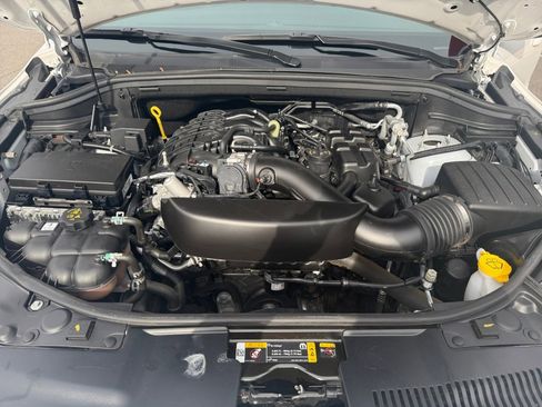 Used 2023 Dodge Durango GT image 19