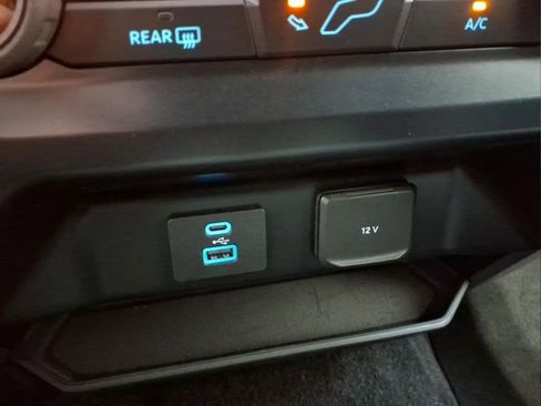 Certified 2021 Ford F150 XLT w/ Tow Technology Package AWD/4WD image 11
