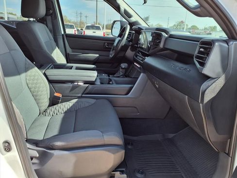 Used 2025 Toyota Tundra SR image 19
