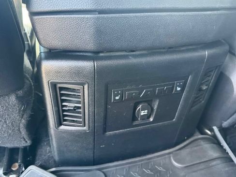 Used 2016 RAM 1500 Laramie w/ Convenience Group AWD/4WD image 22