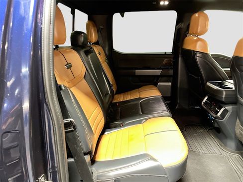 Used 2021 Ford F150 Platinum w/ FX4 Off-Road Package image 28