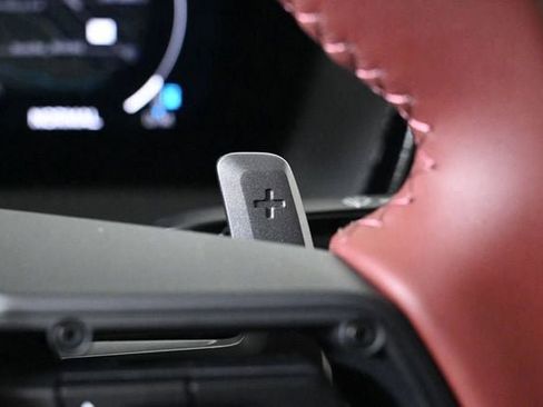 Certified 2024 Porsche Panamera 4 image 20