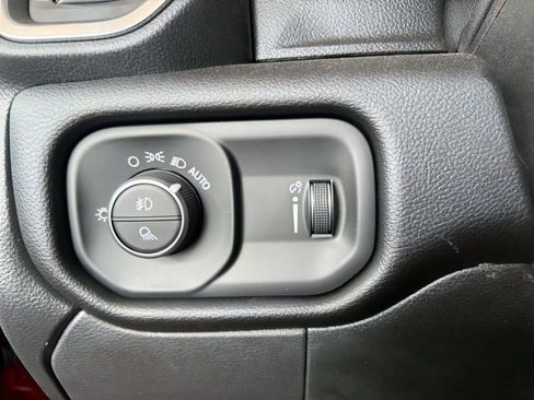 New 2026 RAM 2500 Big Horn AWD/4WD image 24