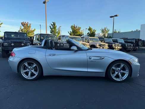 Used 2016 BMW Z4 sDrive28i image 5
